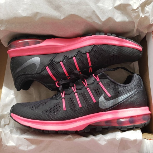 nike air max dynasty women's pink